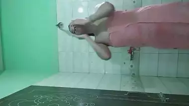 Indian girl after bath nude show for boyfriend