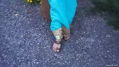 Desi cute wife nude photoshoot