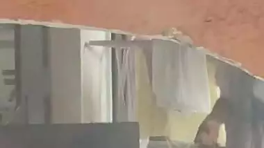 Sirilankan hot mom