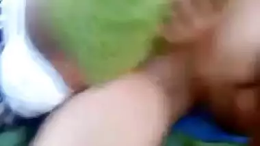 desi looking hot aunty forest sex