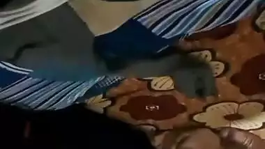 Husband fucking wife pussy after removing the towel